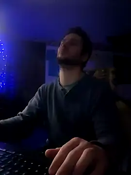 Seymour93 online show from 12-29-24, 07:32