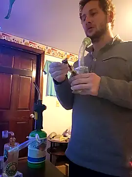 Seymour93 online show from 12-30-24, 08:58