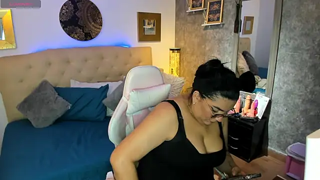 Daring  natasha  online show from 02-14-25, 02:28