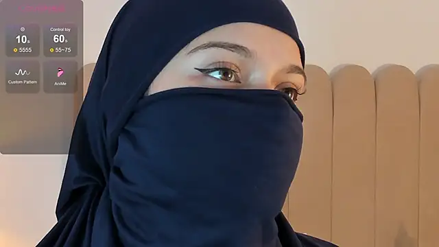 anna-henao online show from 12-26-24, 03:42