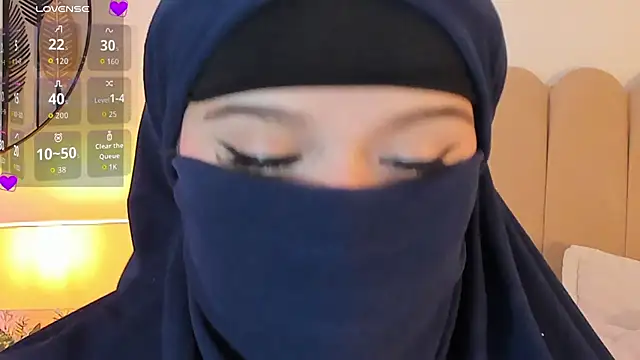 anna-henao online show from 09-18-25, 07:16