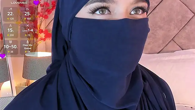 anna-henao online show from 11-29-25, 09:51