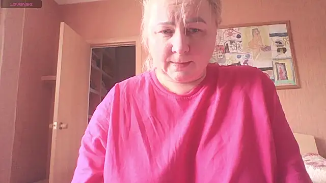 mira robinsonnn online show from 04-06-26, 04:46