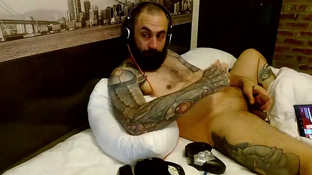 AceSpinning DJ online show from 01-13-26, 06:51