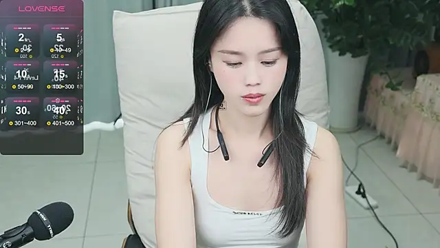  YouY  online show from 01-30-25, 04:27