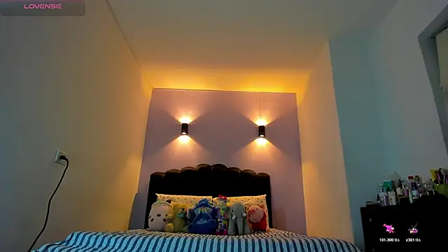 Snapshot of Sofia_Clauss_ chatting on 01-18-26, 05:11 Sofia Clauss online show from 01-18-26, 05:11