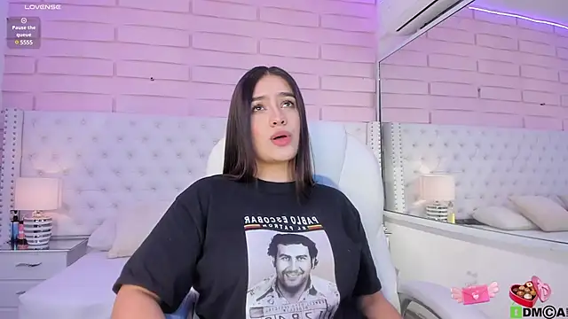 Snapshot of Yaaky_ chatting on 01-22-25, 08:38 Yaaky online show from 01-22-25, 08:38