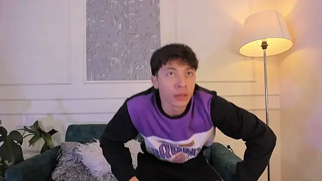 Snapshot of AlessandroDybala chatting on 10-19-25, 12:28 AlessandroDybala online show from 10-19-25, 12:28