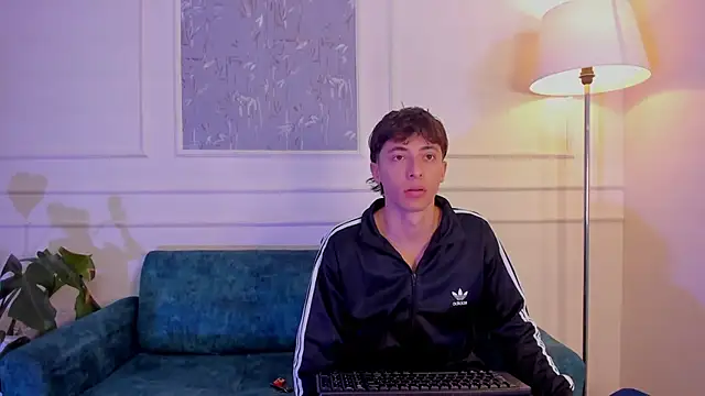 Snapshot of AlessandroDybala chatting on 10-29-25, 11:56 AlessandroDybala online show from 10-29-25, 11:56