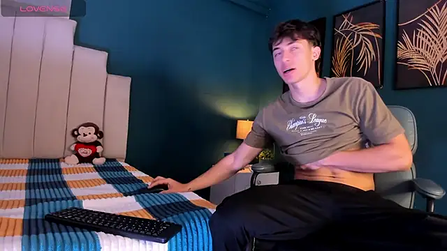 Snapshot of AlessandroDybala chatting on 11-15-25, 12:23 AlessandroDybala online show from 11-15-25, 12:23