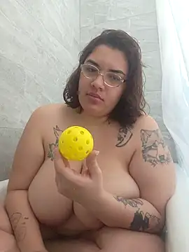 WitchiKitti online show from 03-15-26, 05:46