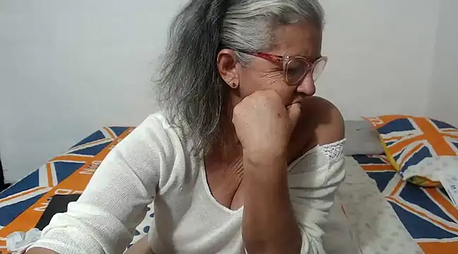 candy mature  online show from 02-25-25, 12:58