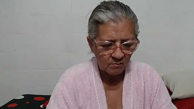 candy mature  online show from 12-01-25, 10:26