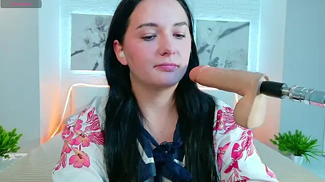 Snapshot of Grand_Vita chatting on 02-08-26, 11:46 Grand Vita online show from 02-08-26, 11:46