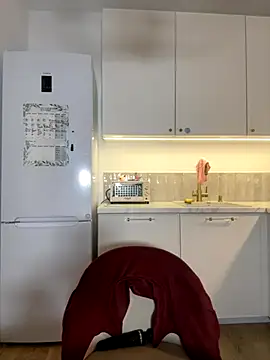 Snapshot of Little_Forest_ELF chatting on 11-27-25, 10:28 Little Forest ELF online show from 11-27-25, 10:28