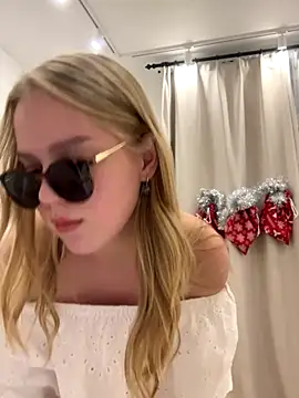 Little Forest ELF online show from 12-14-25, 03:06