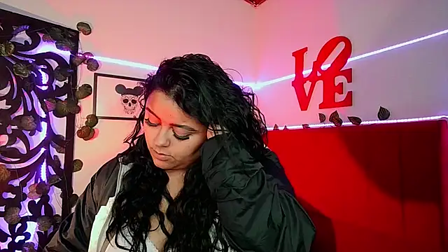 moon sunflower online show from 01-31-25, 09:48