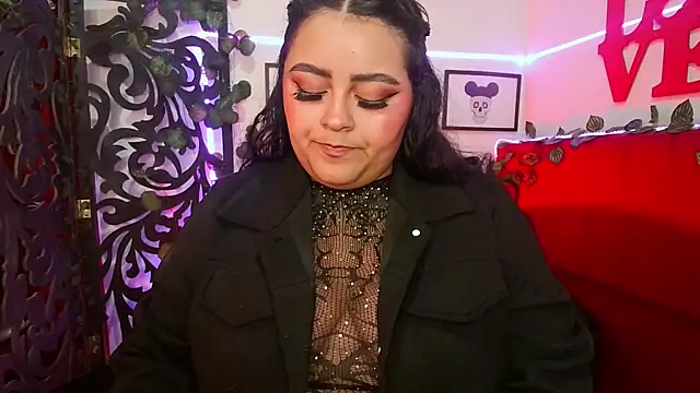 moon sunflower online show from 02-06-25, 03:27