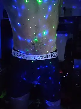 Snapshot of Sir-meltsclearrockzalot chatting on 10-21-25, 08:37 Sir-meltsclearrockzalot online show from 10-21-25, 08:37