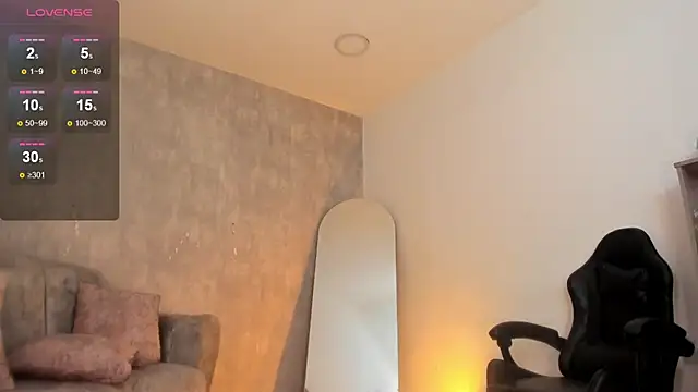 miacoopersx online show from 10-17-25, 01:03