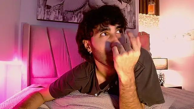 MilanZaire online show from 12-30-24, 09:08