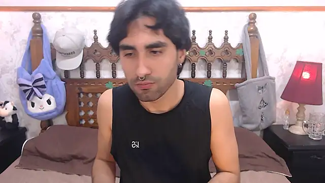 MilanZaire online show from 03-18-25, 01:10