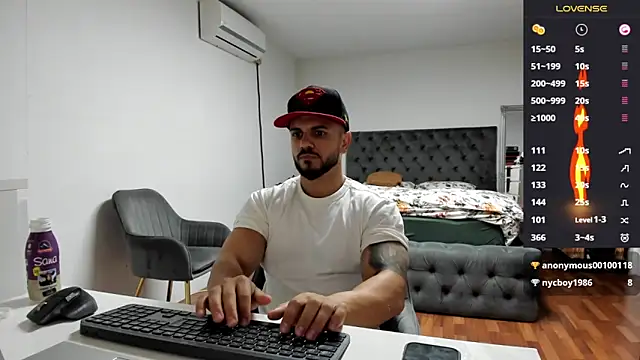 supermanboy94 online show from 10-09-25, 06:00