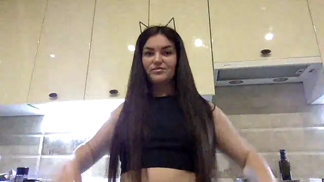 Snapshot of Karolina_llove chatting on 10-10-25, 08:08 Karolina llove online show from 10-10-25, 08:08