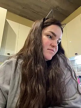 Snapshot of Karolina_llove chatting on 10-18-25, 07:36 Karolina llove online show from 10-18-25, 07:36