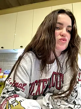 Snapshot of Karolina_llove chatting on 11-13-25, 12:15 Karolina llove online show from 11-13-25, 12:15