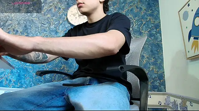 Rhaegal hot online show from 11-09-25, 07:56