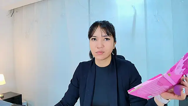 lina bedoya  online show from 09-20-25, 11:44