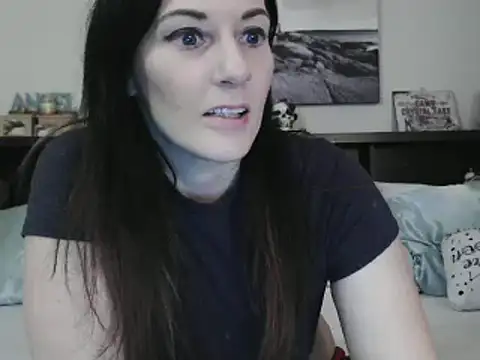 CrystalLakeXO online show from 01-22-25, 05:26