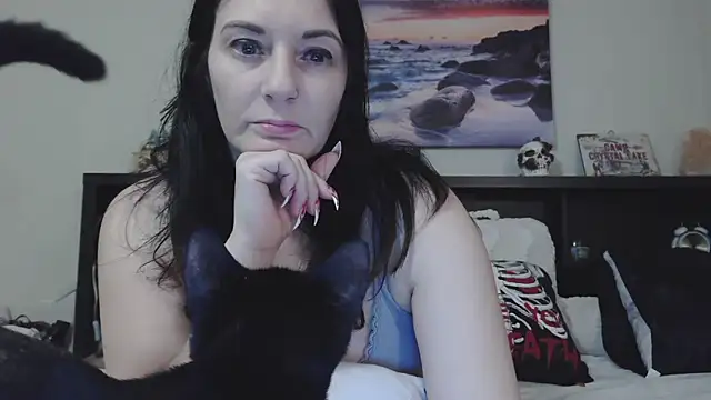 CrystalLakeXO online show from 09-10-25, 05:29