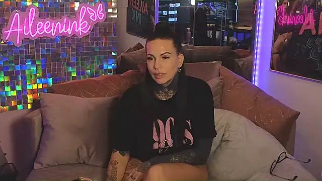 AileenInkOfficial online show from 02-09-25, 03:53