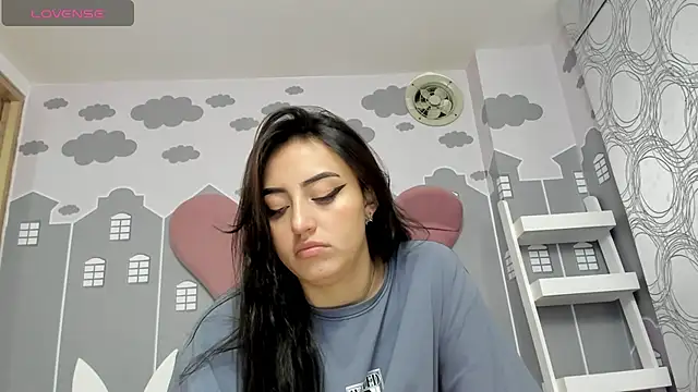 Snapshot of Lesly_sexy4u chatting on 01-24-25, 10:41 Lesly sexy4u online show from 01-24-25, 10:41