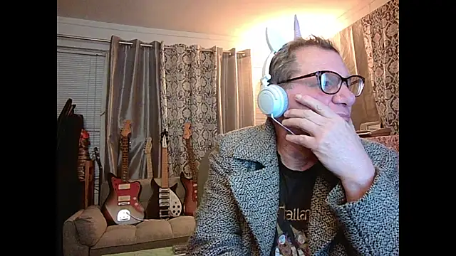 coryassman online show from 01-12-25, 09:30