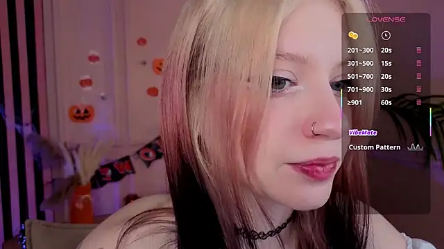 arielabradberry online show from 10-31-25, 10:38