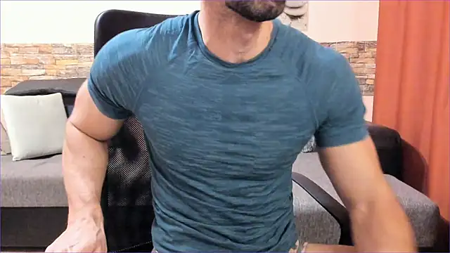 HotHunkTrainer online show from 11-14-25, 08:24