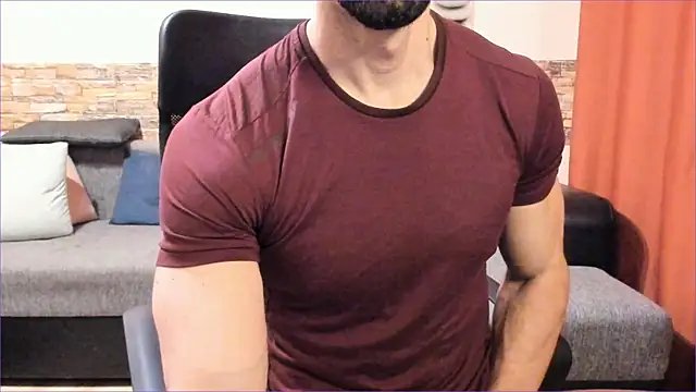 HotHunkTrainer online show from 11-23-25, 08:47