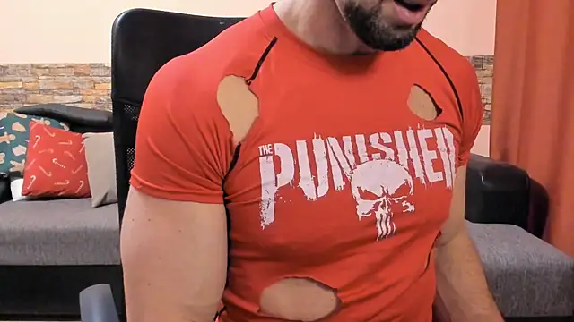 Snapshot of HotHunkTrainer chatting on 02-21-26, 09:10 HotHunkTrainer online show from 02-21-26, 09:10