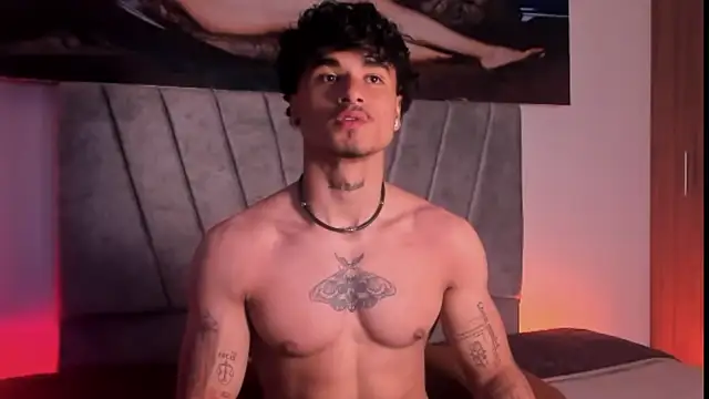 Thomas Fit1 online show from 11-29-25, 04:26