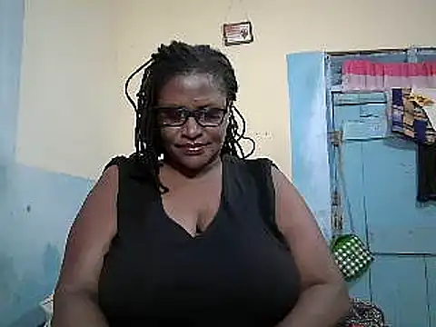 Snapshot of sexy_bigboobss chatting on 01-09-26, 06:42 sexy bigboobss online show from 01-09-26, 06:42