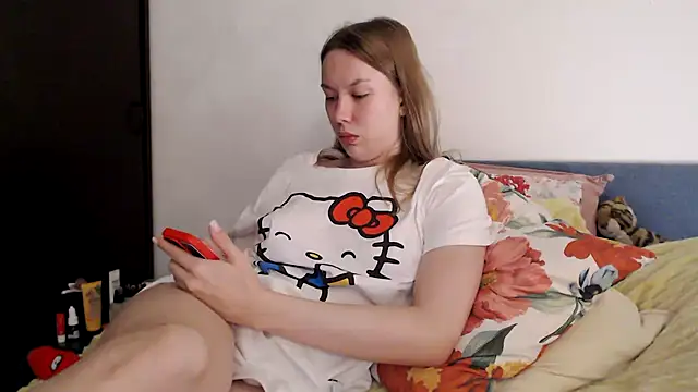 Scarlettford online show from 12-18-25, 05:08