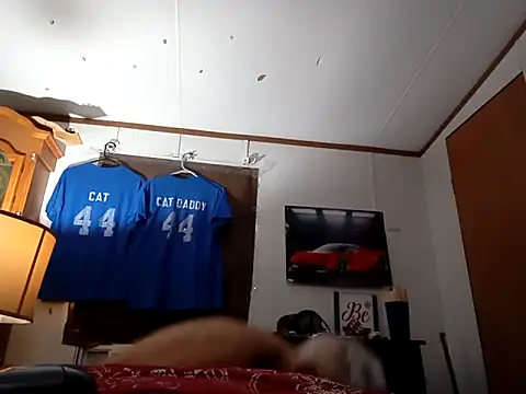 Xoc8  online show from 10-09-25, 02:31