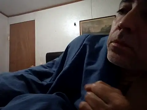 Xoc8  online show from 11-30-25, 08:35