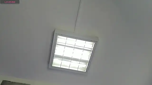 AnthonelaDuque online show from 09-28-25, 11:48