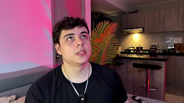 Snapshot of odin_blake chatting on 10-28-25, 02:37 odin blake online show from 10-28-25, 02:37