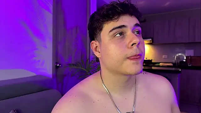 Snapshot of odin_blake chatting on 11-11-25, 02:22 odin blake online show from 11-11-25, 02:22