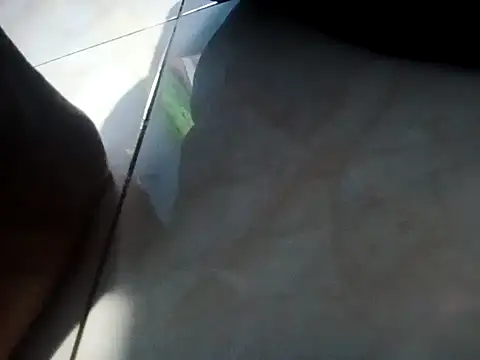 Snapshot of Dvan chatting on 12-11-24, 10:06 Dvan online show from 12-11-24, 10:06